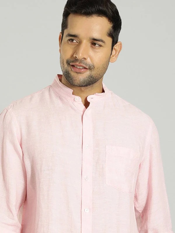 Indian Terrain Men Solid Pink Shirt
